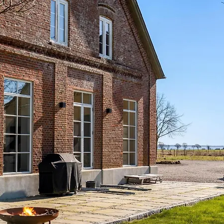 In With Wifi Holiday home *